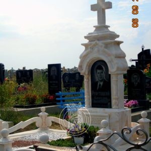 ΠΏΠ°ΠΌΡΡΠ½ΠΈΠΊΠΈ ΠΈΠ· ΠΌΡΠ°ΠΌΠΎΡΠ°