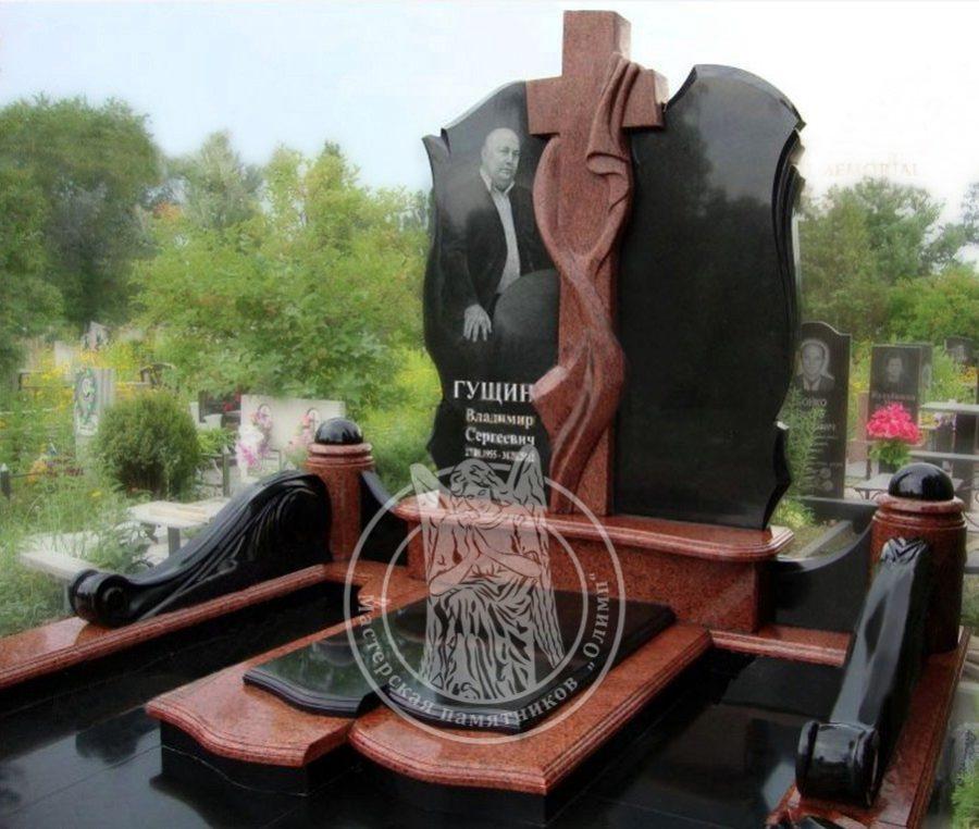 Пам'ятник із граніту для двох