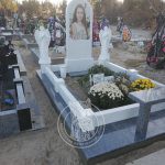 Детский памятник с ангелами